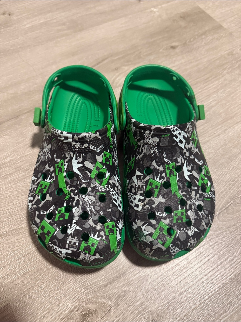 MINECRAFT CROCS J5